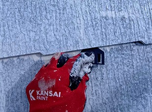 東京都足立区一般住宅の屋根塗装ケレン作業