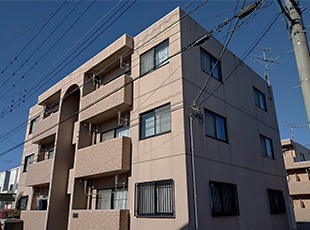 埼玉県吉川市アパート大規模改修工事の施工前外観