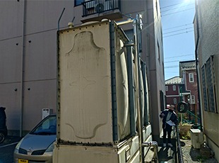 埼玉県吉川市アパート受水槽の施工前状態