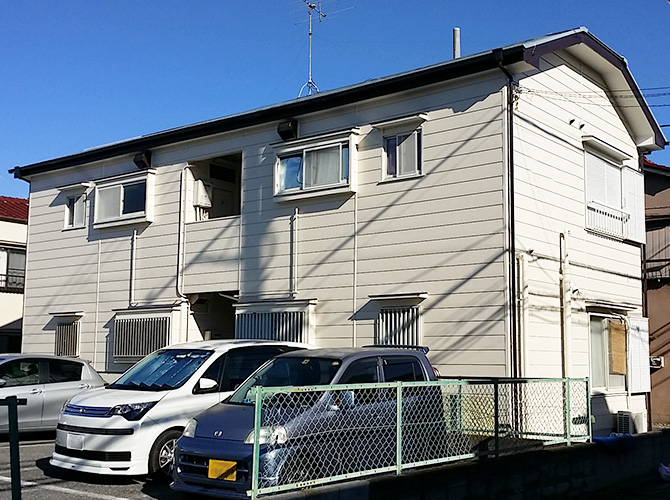 外壁塗装後の戸建て住宅の外観