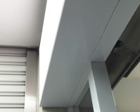 東京都多摩市ATMの鉄部塗装工事の施工事例