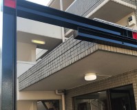 東京都中野区マンションのエントランス鉄骨錆止め塗装工事の施工事例