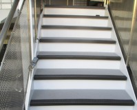 東京都豊島区マンションの階段・廊下長尺シート工事の施工事例