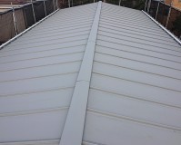 東京都江戸川区3階建工場の屋根塗装・鉄部塗装工事の施工事例
