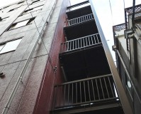 東京都世田谷区マンションの鉄骨階段塗装工事の施工事例（20210906）