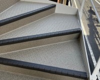 東京都江戸川区アパート階段のタキステップ・鉄部塗装 施工後