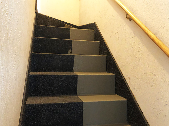 階段の下地調整