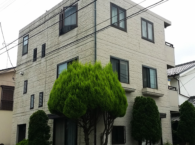 外壁（タイル）塗装・改修後の建物外観