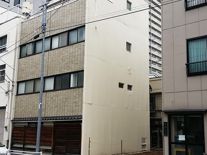 中央区の外壁一面塗装工事の施工事例｜外壁塗装ラボ