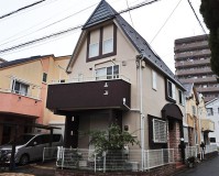 東京都足立区2階建住宅の外壁塗装・屋根カバー工法の施工事例