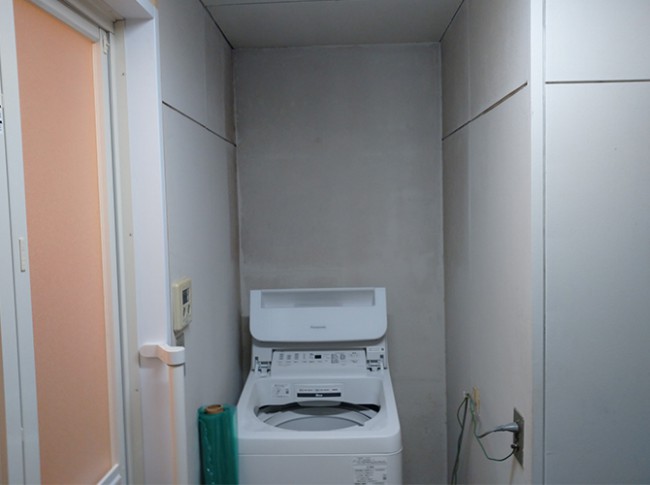 千葉県市川市の内部塗装工事の施工事例(2022/05/07)